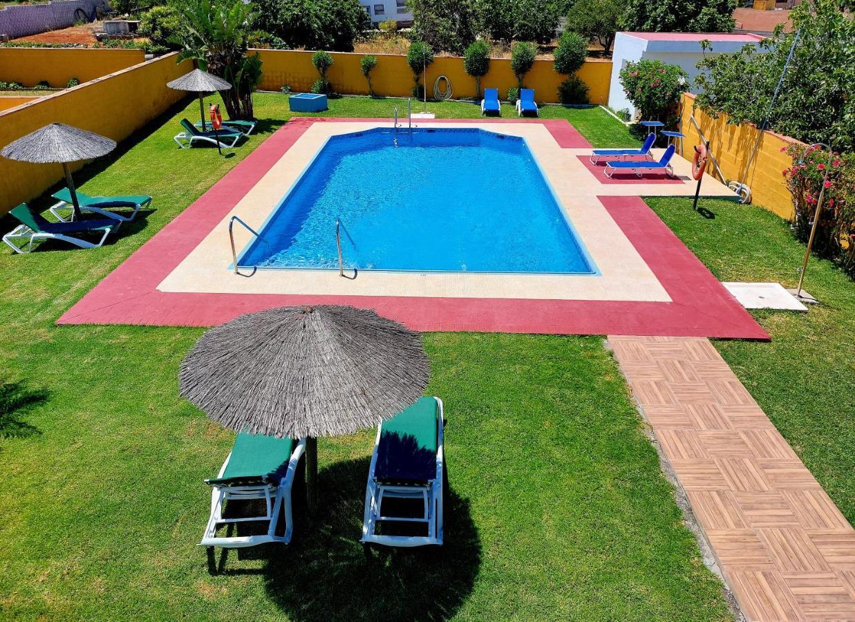 Hostal Del Faro Conil De La Frontera Exterior foto