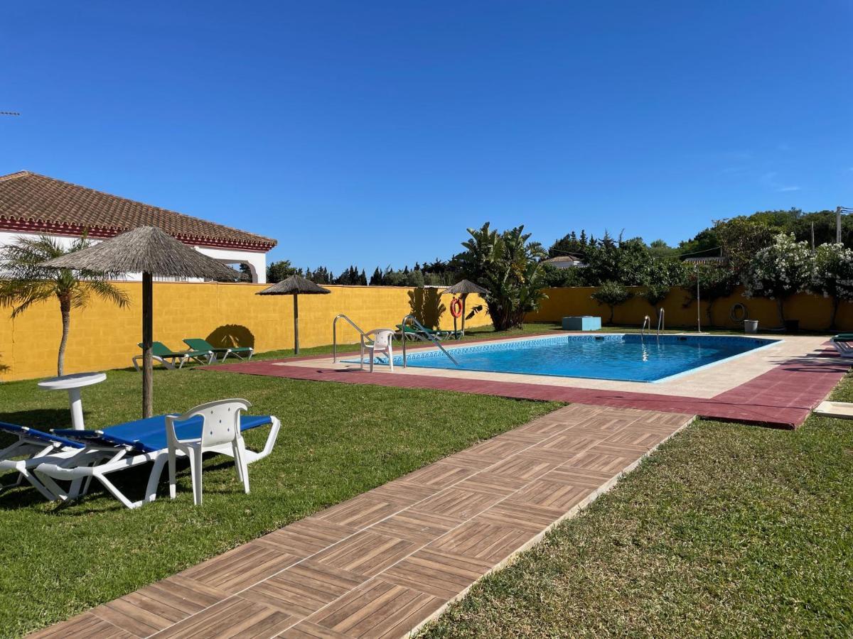Hostal Del Faro Conil De La Frontera Exterior foto